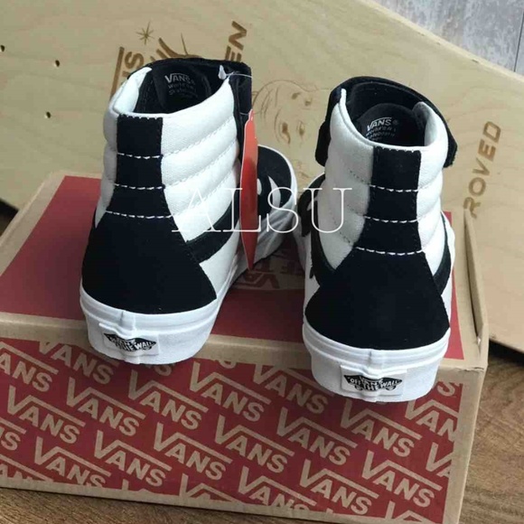 VANS SK8-HI Reissue Native Embroidery W/B  Kid’s - Picture 2 of 8